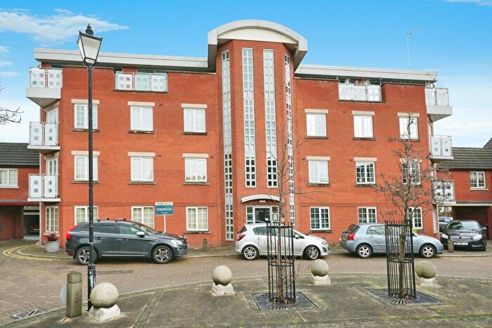 2 Bedroom Flat For Sale In Wyllie Mews, Burton-on-trent, DE14