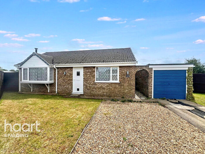 2 Bedroom Bungalow For Sale In Burgess Drive, Spalding, PE12