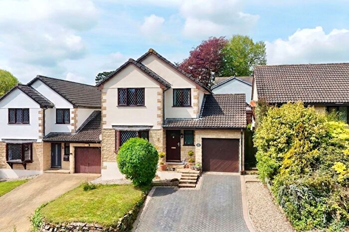 4 Bedroom Detached House For Sale In Old Well Gardens, Penryn, TR10