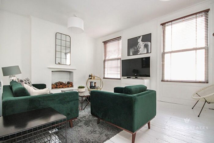 2 Bedroom Property To Rent In Grosvenor Road, Tunbridge Wells, TN1