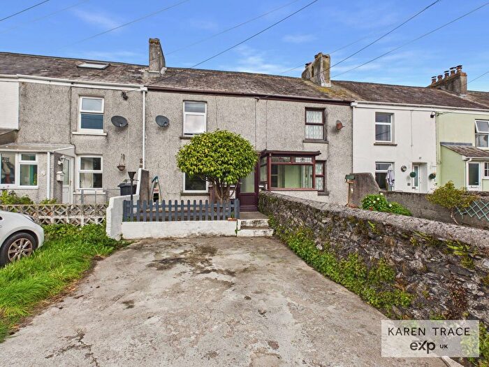 3 Bedroom Terraced House For Sale In Pearces Row, Par, PL24