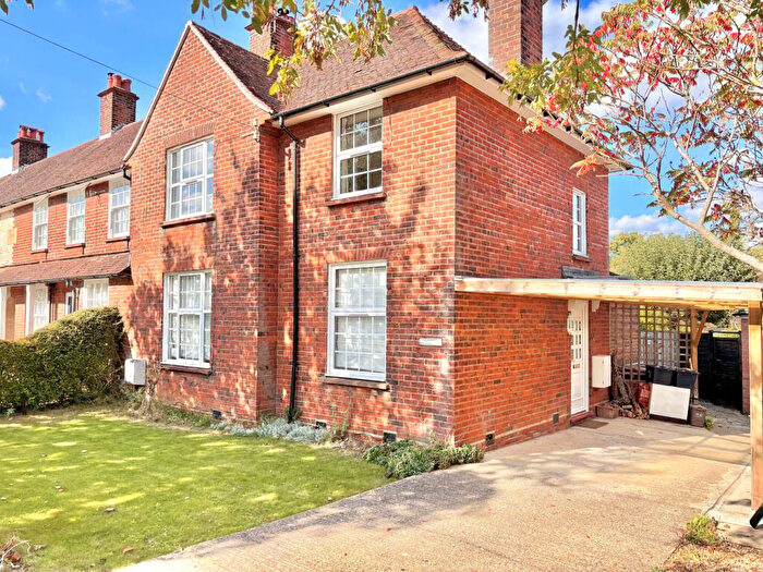 3 Bedroom End Of Terrace House For Sale In Nevells Road, Letchworth Garden City, SG6