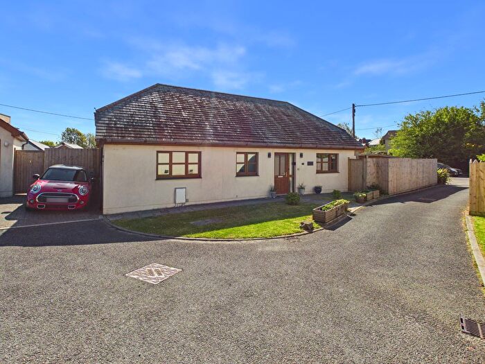 3 Bedroom Detached House For Sale In Lanner, Redruth - Beautifully Presented, TR16