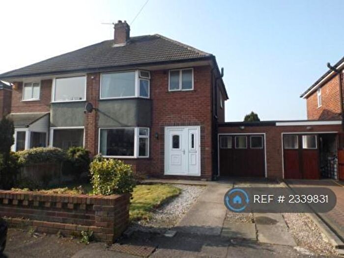 3 Bedroom Semi Detached House To Rent In Sandringham Avenue, Leyland, PR25