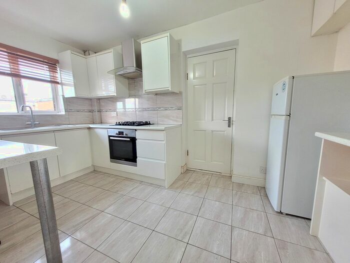 2 Bedroom Flat To Rent In Danes Gate, Harrow, HA1