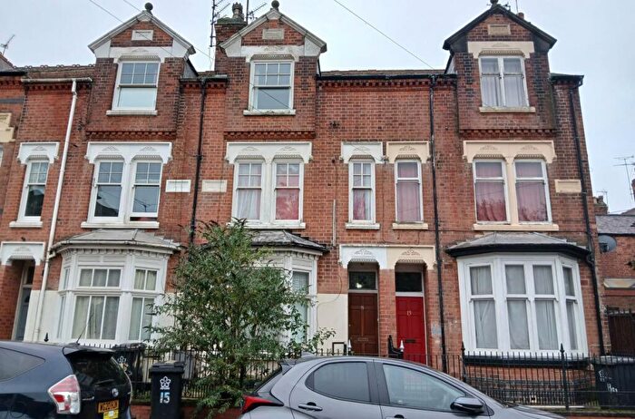 6 Bedroom House Of Multiple Occupation For Sale In Prebend Street, Highfields, Leicester, LE2