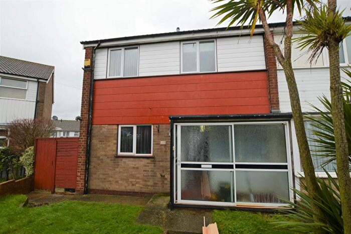 3 Bedroom Semi-Detached House To Rent In Station Approach Road, Ramsgate, CT11