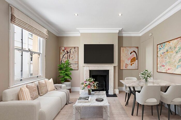 2 Bedroom Flat To Rent In Stanhope Mews West, South Kensington, SW7