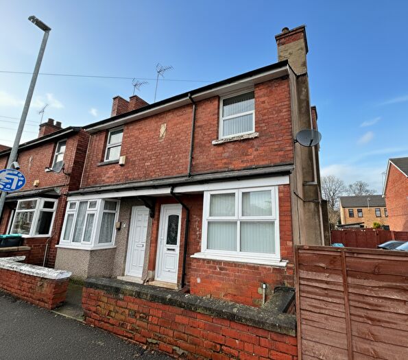 2 Bedroom Semi Detached House For Sale In Union Street, Mansfield, NG18