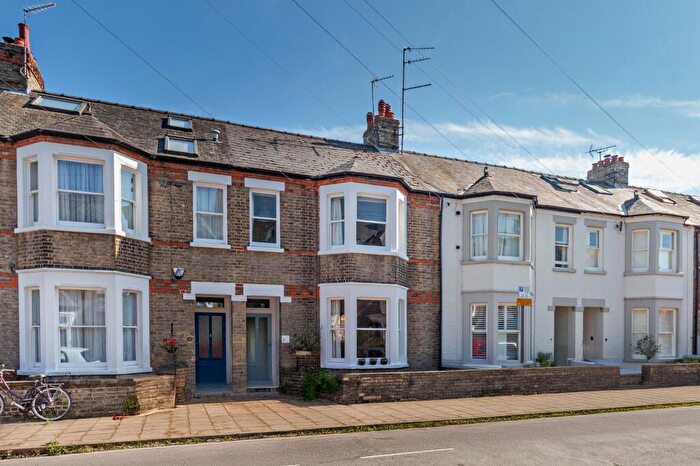 4 Bedroom Terraced House For Sale In Guest Road, Cambridge, Cambridgeshire, CB1
