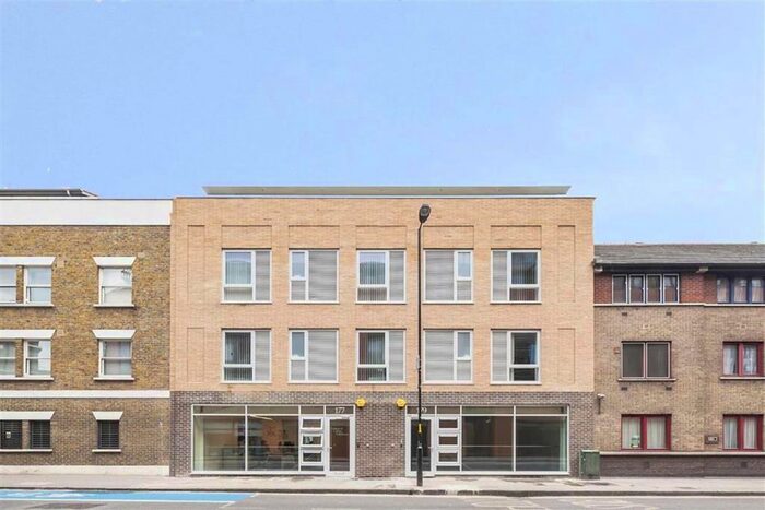 2 Bedroom Flat To Rent In Sudrey Street, London, SE1