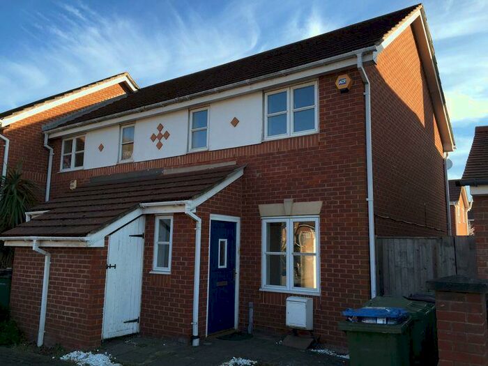 2 Bedroom End Of Terrace House To Rent In Battery Road, West Thamesmead, London, SE28