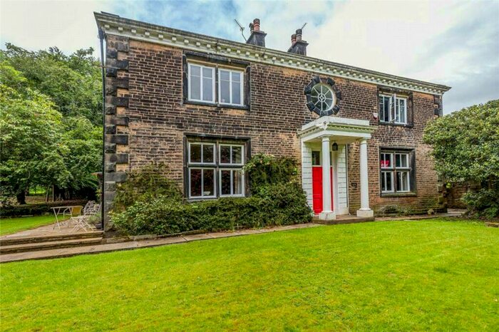4 Bedroom Semi-Detached House To Rent In Dean Lane, Sowerby Bridge, HX6