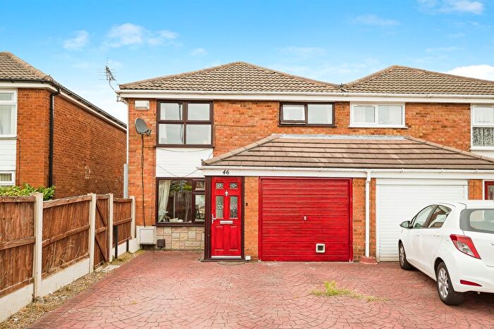 3 Bedroom Semi-detached House For Sale In Alvanley View, Elton, Chester, CH2