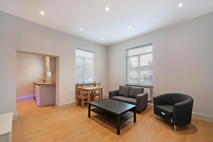 1 Bedroom Flat To Rent In London Road, Croydon, CR0