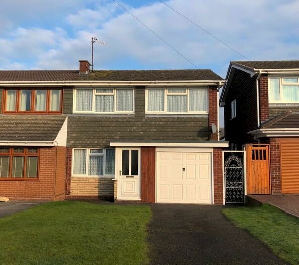 Houses for sale & to rent in Great Wyrley Town, Walsall