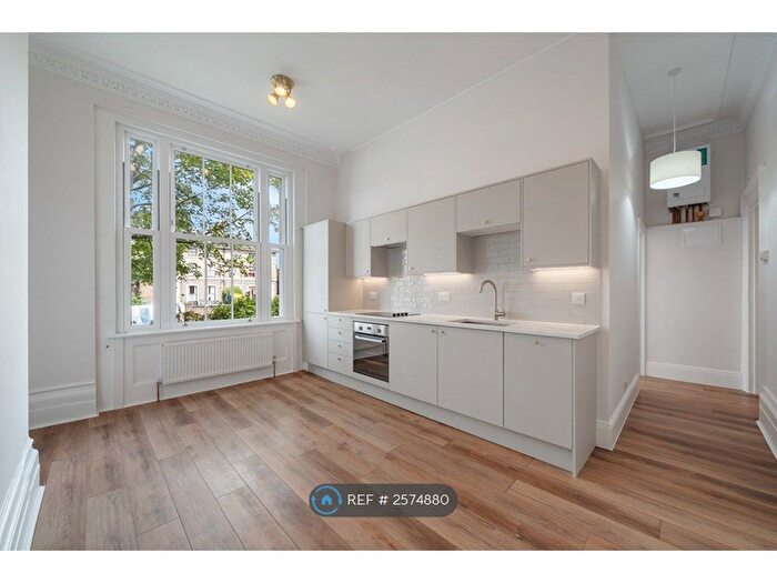 1 Bedroom Flat To Rent In Blackheath, London, SE3