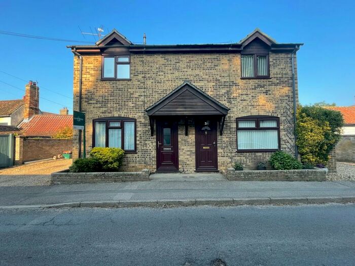 3 Bedroom Semi-Detached House To Rent In Stocks Lane, Gamlingay, Sandy, SG19