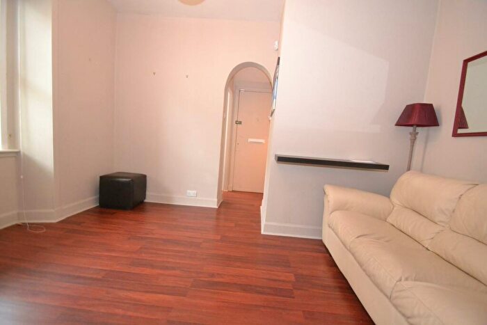 1 Bedroom Flat To Rent In Meadowbank, Meadowbank, Edinburgh, EH8