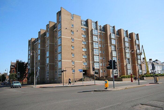 2 Bedroom Apartment For Sale In Maritime Court, Promenade, Southport, PR8