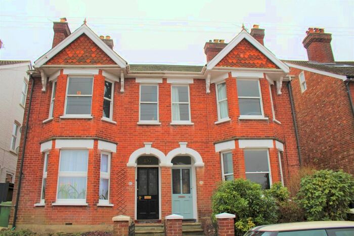 2 Bedroom Flat To Rent In Stephens Road, Tunbridge Wells TN4