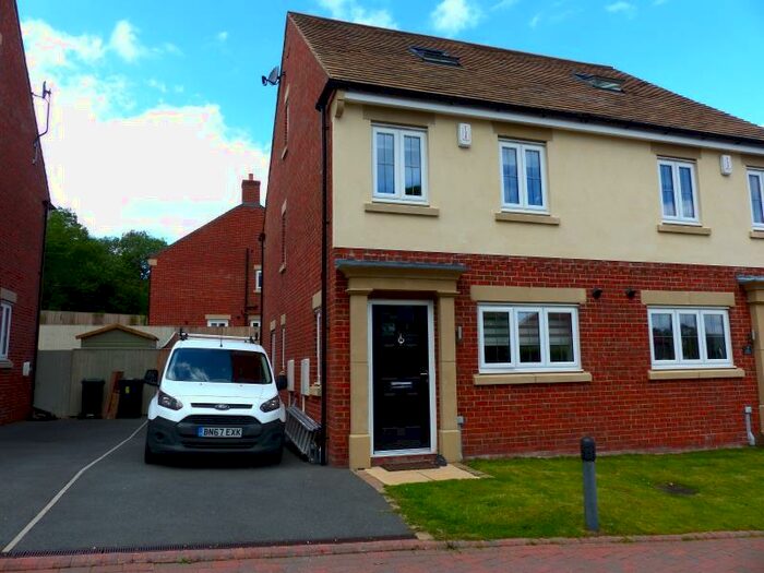 3 Bedroom Semi-Detached House To Rent In Millstone Close, Burley In Wharfedale, LS29