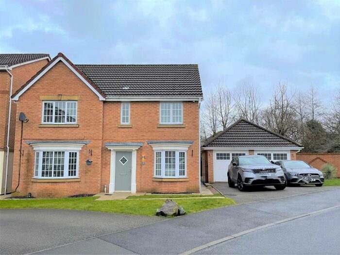 4 Bedroom Detached House For Sale In Wateredge Close, Leigh, WN7