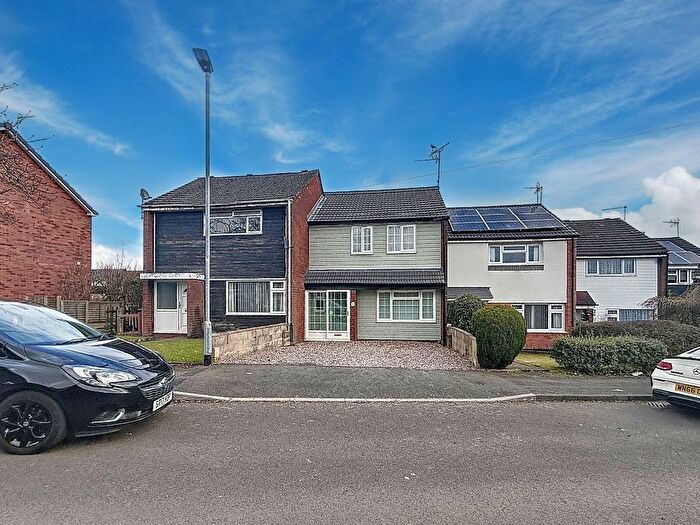 3 Bedroom Terraced House To Rent In Southern Way, Stoke-On-Trent, Staffordshire, ST6