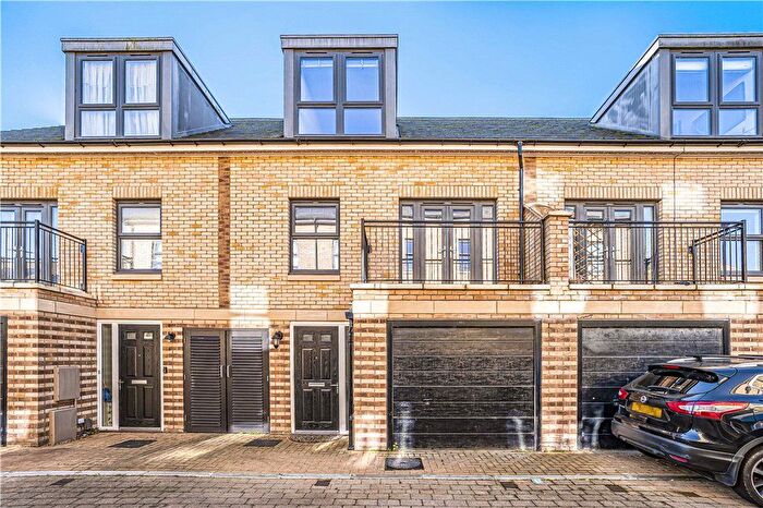 4 Bedroom Terraced House To Rent In Parchment Close, Mitcham, CR4