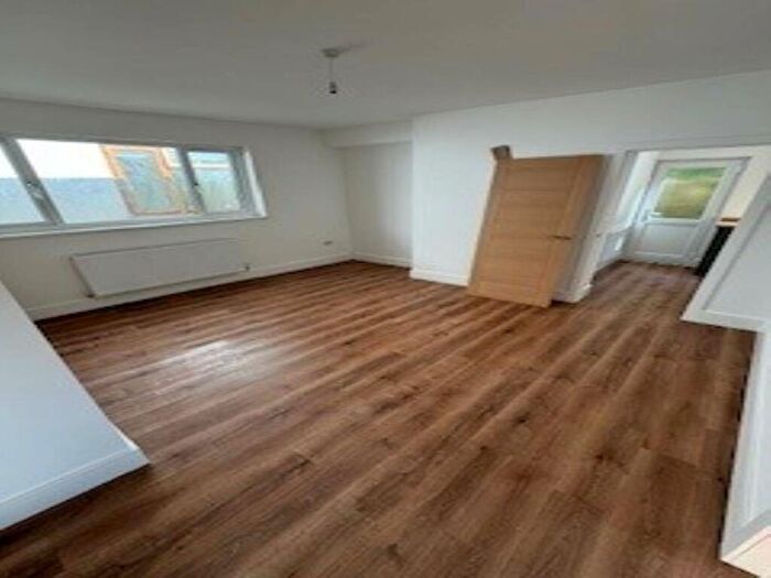 3 Bedroom House To Rent In Efail Fach, , Portalbot, SA12