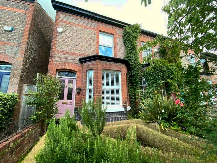 3 Bedroom End Of Terrace House To Rent In Chequers Road, Chorlton, M21