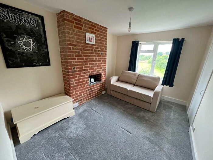 3 Bedroom House For Sale In Beecroft Lane, Stevenage, SG2