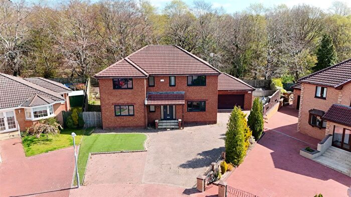 4 Bedroom Detached House For Sale In Locke Grove, Motherwell, ML1