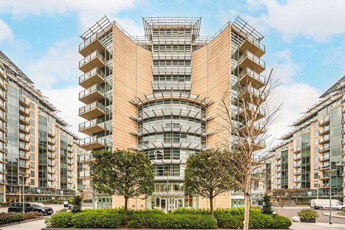 2 Bedroom Flat To Rent In Juniper Drive, London, SW18