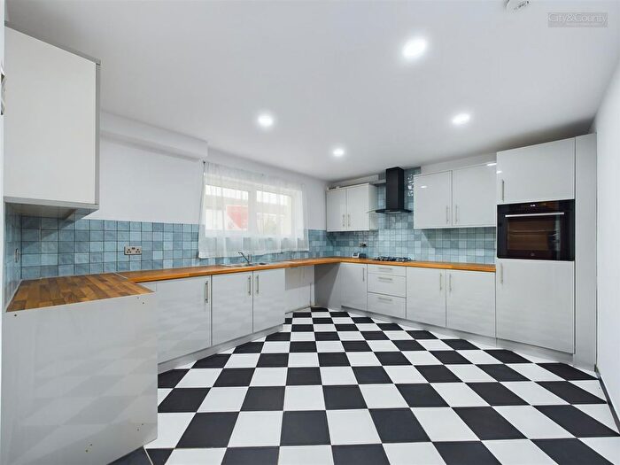 4 Bedroom Terraced House To Rent In Crabtree, Peterborough, PE4