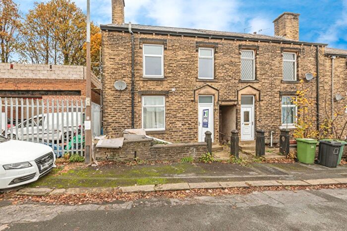 2 Bedroom Terraced House For Sale In Milner Street, Huddersfield, HD1