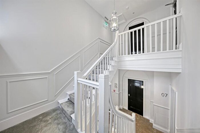 2 Bedroom Apartment To Rent In Apartment, New Square, Chesterfield, Derbyshire, S40