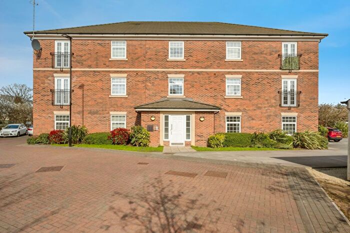 2 Bedroom Flat For Sale In Rosso Close, Doncaster, South Yorkshire, DN4