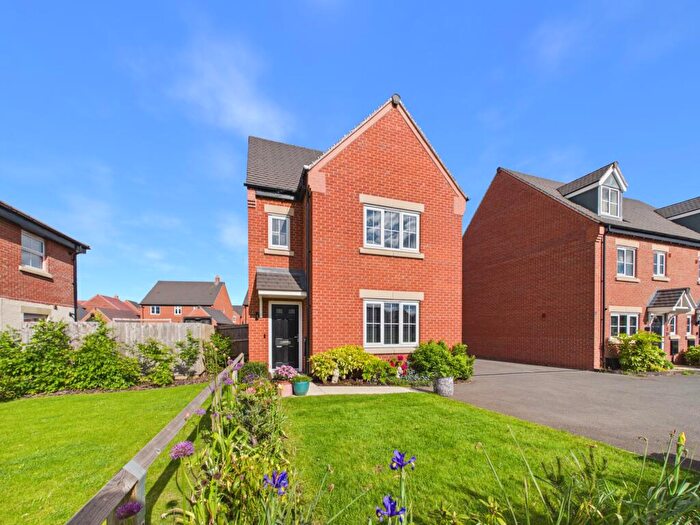 4 Bedroom Detached House For Sale In Worcester Lane, Boulton Moor, DE24