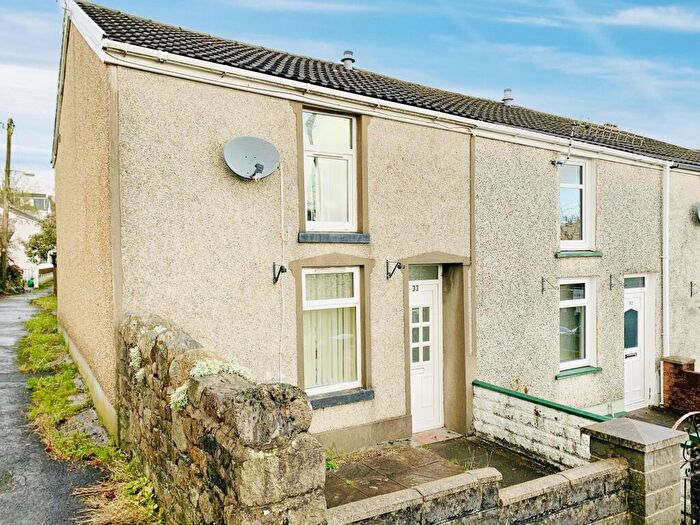 2 Bedroom End Of Terrace House To Rent In Heolgerrig, Heolgerrig, Merthyr Tydfil, CF48