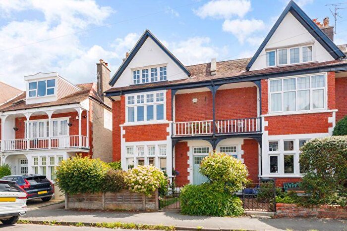 5 Bedroom End Of Terrace House For Sale In Downs Park East | Westbury Park, BS6