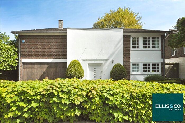 5 Bedroom Detached House To Rent In Sheldon Avenue, Highgate, N6