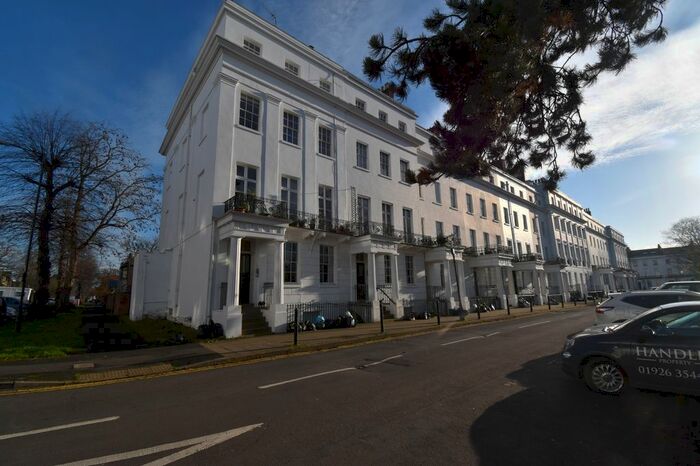 2 Bedroom Terraced House To Rent In Clarendon Square, Leamington Spa, Warwickshire, CV32