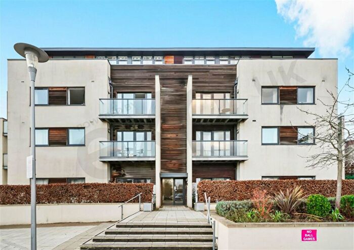 1 Bedroom Flat For Sale In Barley House, Peacock Close, Millbrook Park, Mill Hill London, NW7