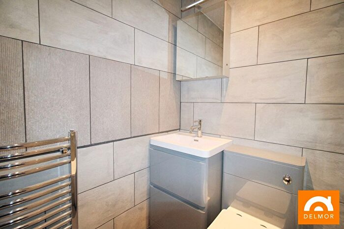 2 Bedroom Flat For Sale In Glebe Street, Leven, KY8