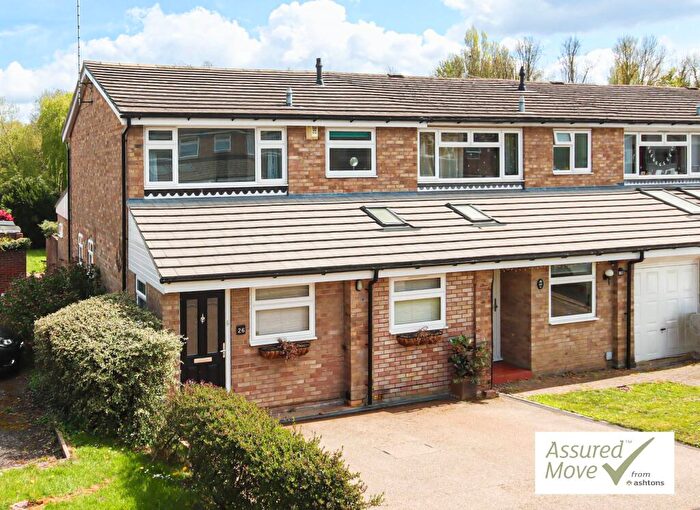 4 Bedroom End Of Terrace House For Sale In The Park, Redbourn, St. Albans, AL3