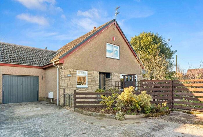 3 Bedroom Detached House For Sale In Main Street, Old Plean, FK7