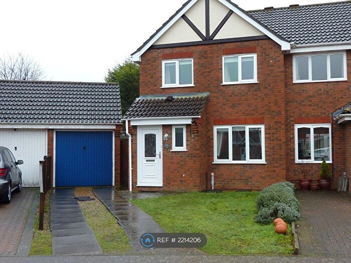 3 Bedroom Semi-Detached House To Rent In Marigold Close, Horsford, Norwich, NR10