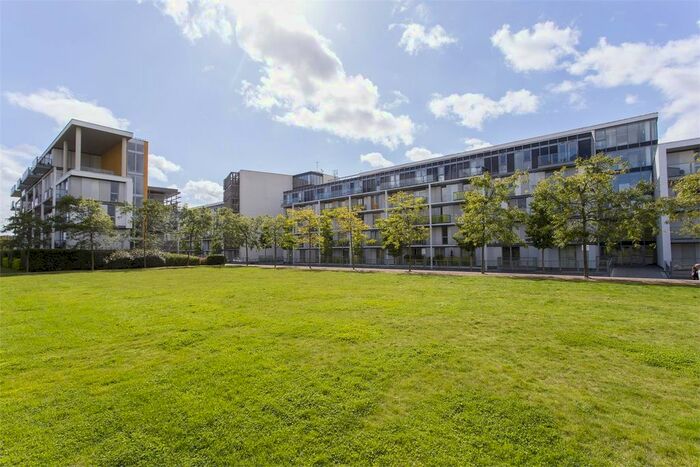 2 Bedroom Flat To Rent In Emerson Apartments, New River Village, Hornsey, N8