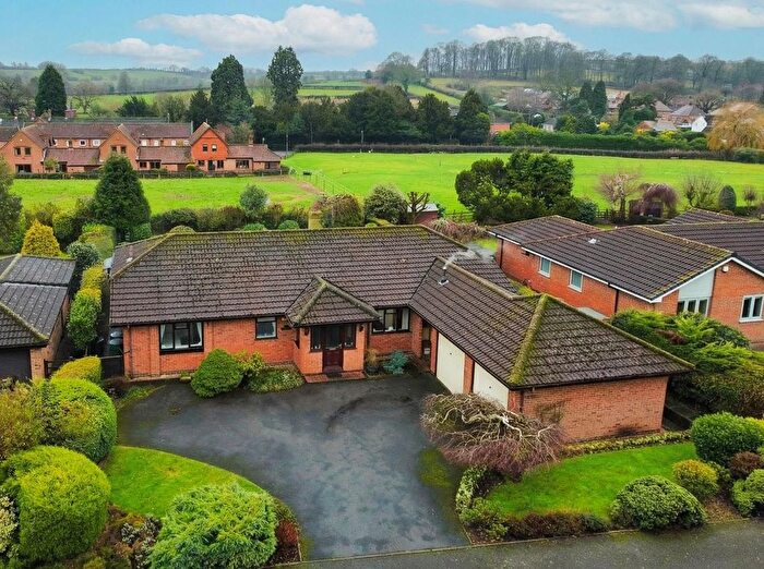 3 Bedroom Detached Bungalow For Sale In Broad Close, Woodborough, Nottingham, NG14